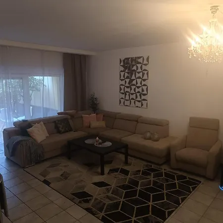 度假居 Dom Blisko Lotniska I Areny Tarczynskiego 弗罗茨瓦夫